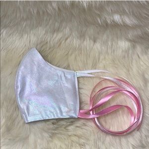 ❤️Womens Couture Rainbow Holograph Face Mask❤️